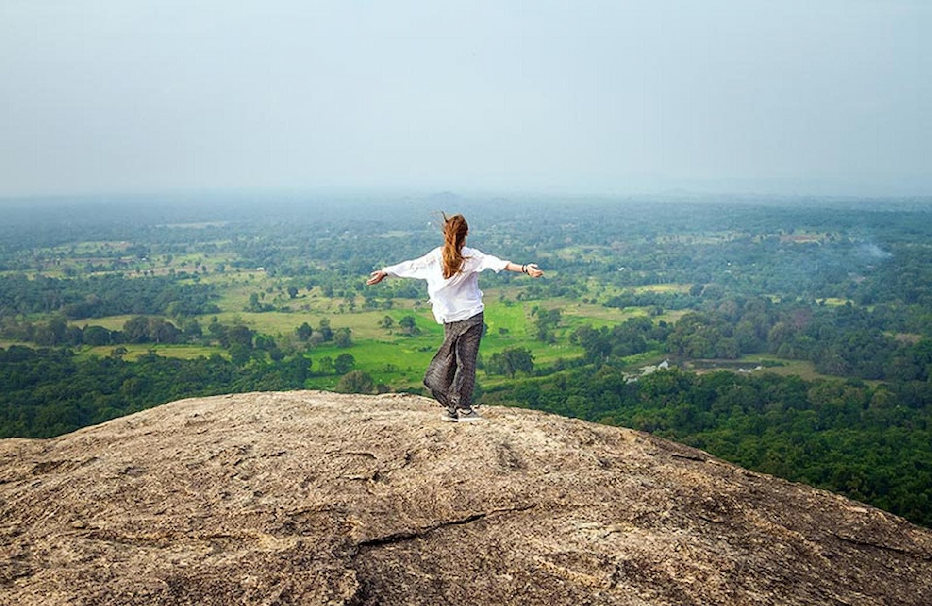 Pidurangala Rock (sunrise view)
